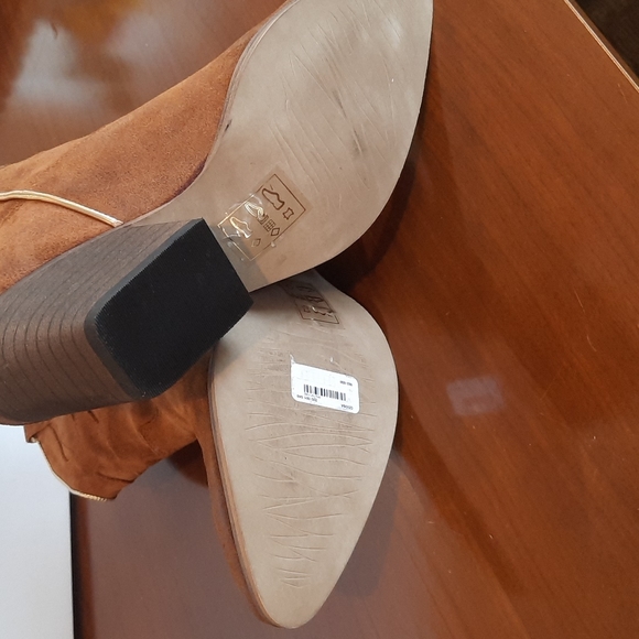 Aldo Cowgirl Bootie US 8.5 - Picture 6 of 9